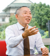 Tadashi Yanai, Chairman, President & Chief Executive Officer