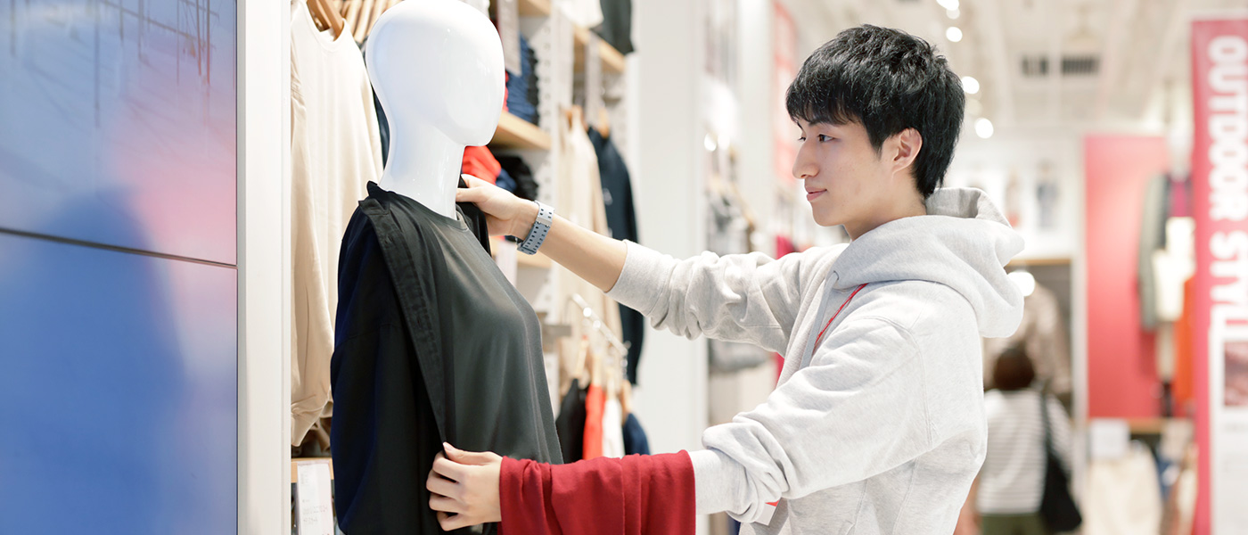 UNIQLO & GU Overseas<br>Production Office New Graduate Recruitment Seminar for International Students in Japan