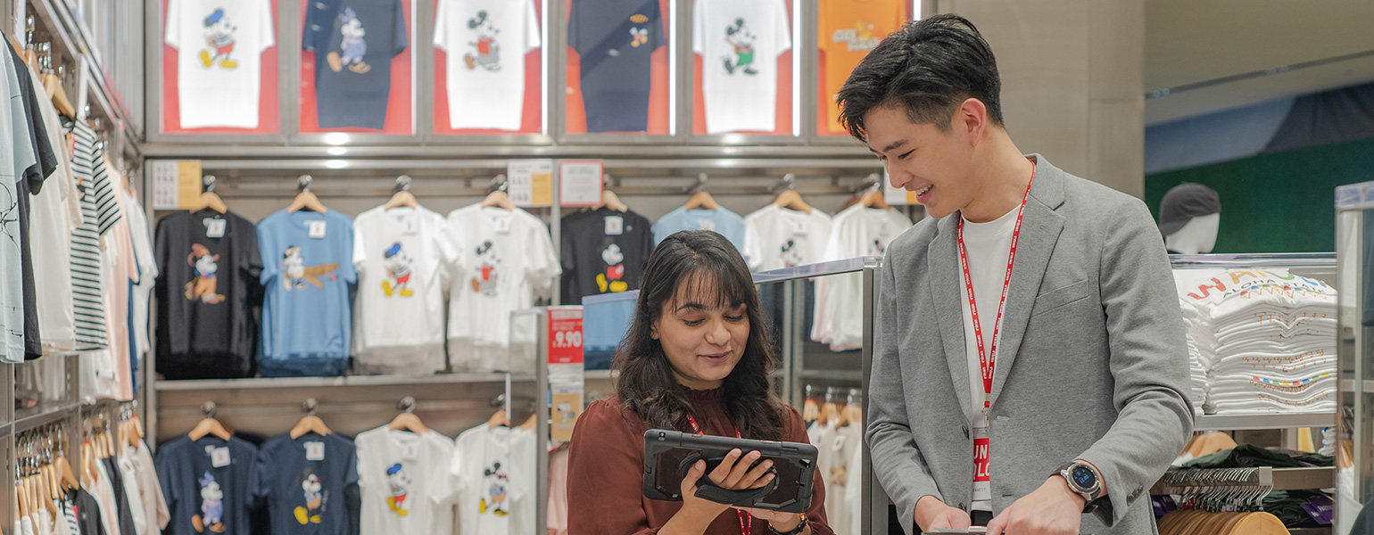 Cập nhật 65 về uniqlo sales associate mới nhất  cdgdbentreeduvn