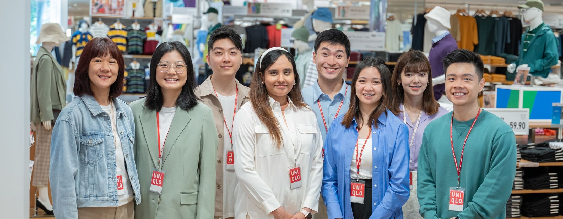 UNIQLO Singapore Store staff  FAST RETAILING CAREER OPPORTUNITIES