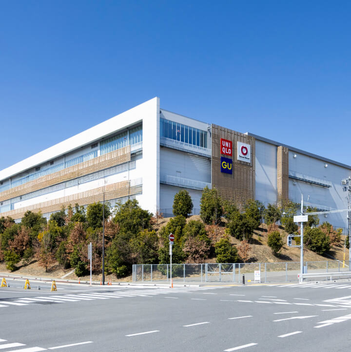 西日本EC倉庫(大阪)のスライド写真1