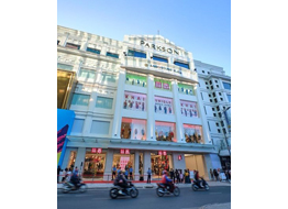 Vietnam:Dong Khoi Store