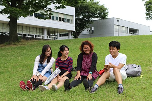 Vietnamese students