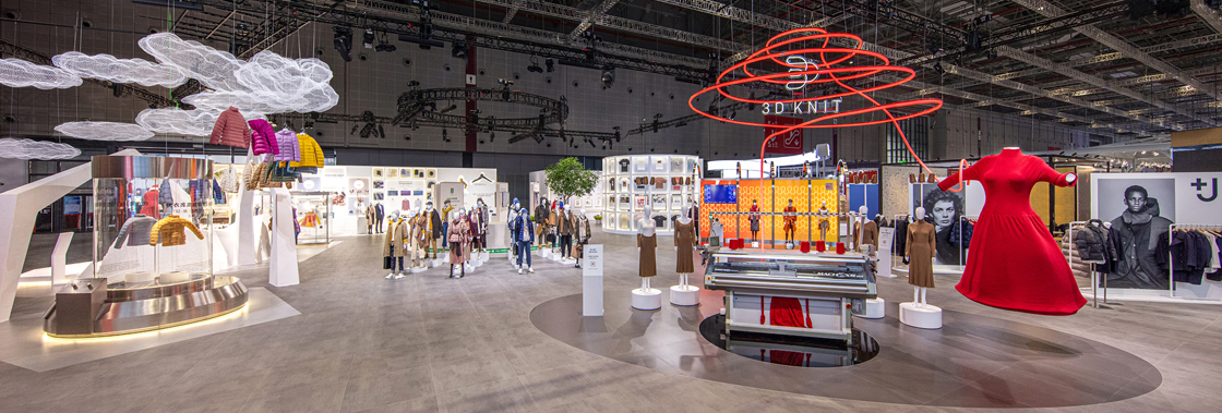 UNIQLO Creates Tomorrow Wonderland at China Import Expo through